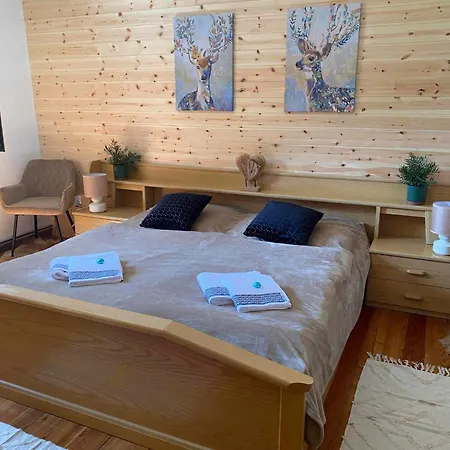 Frasswirt Konukevi *