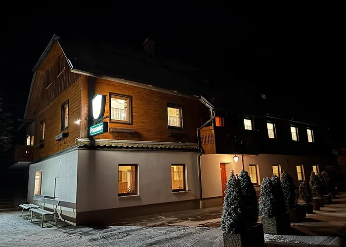 Frasswirt Pensión *